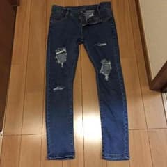 ダメージデニムパンツのサムネイル