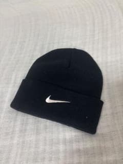 Nike ネイビー　ニット帽のサムネイル