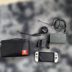 Nintendo Switch ホワイト 本体セット　マリオカートカセット付のサムネイル