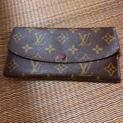 ルイ ヴィトン 長財布のサムネイル