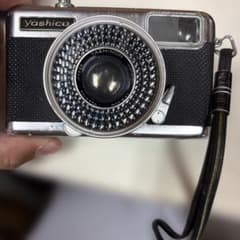 YASHICA Half 17 ヤシカ ハーフ17 フィルムカメラ ジャンク - メルカリ