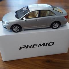 TOYOTA PREMIOミニカー非売品のサムネイル