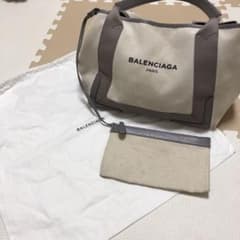 みゆ様専用。BALENCIAGA トートのサムネイル