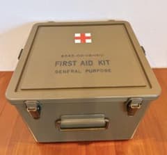 ファーストエイドキット 救急箱 米軍 - メルカリ