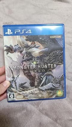 MONSTER HUNTER WORLD PS4 ソフトのサムネイル