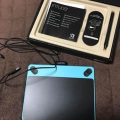 WACOM ペンタブレットのサムネイル