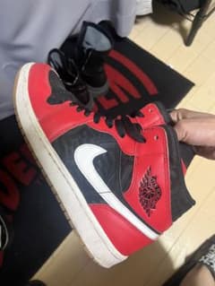 Nike Jordan 1 mid 27cmのサムネイル