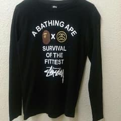 ステューシーとエイプのコラボTシャツ 今日だけ値引き！！のサムネイル
