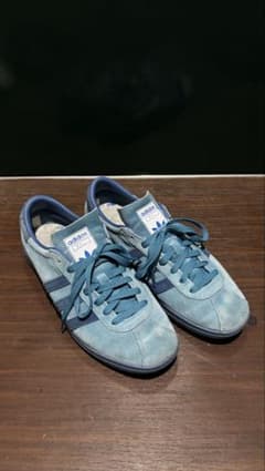 ヒザボロ亭ヘルニ屋様専用　 adidas バリ / BALIのサムネイル