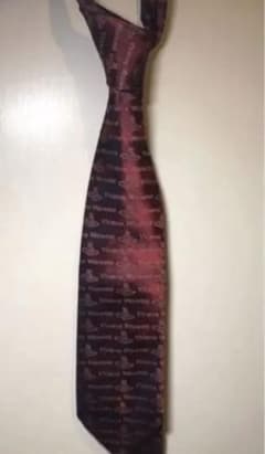 Vivienne Westwood ネクタイ　100%シルクのサムネイル