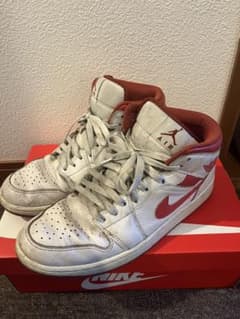 Nike Air Jordan 1 Mid SE "Dune Red"のサムネイル