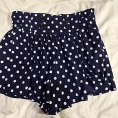ドット柄 スカート ショートパンツ キュロットのサムネイル