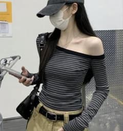 オフショル長袖カットソー ブラック×グレーのサムネイル