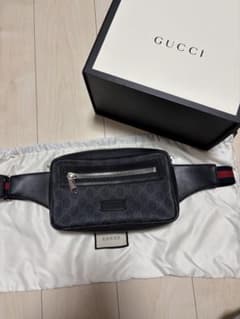 GUCCI ボディバッグ ブラック GGパターンのサムネイル