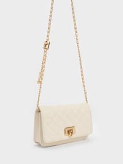 CHARLES & KEITH キルティング チェーンショルダーバッグのサムネイル
