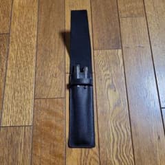 万年筆とシャープペンシル、ボールペン(2色:黒と赤）のセットのサムネイル
