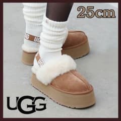 【UGG】FUNKETTE ファンケット サンダル チェスナット25cm UGG】FUNKETTE ファンケット サンダル チェスナット25cm - メルカリ