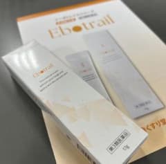 EBトレイル 医薬品美容液 １本のサムネイル