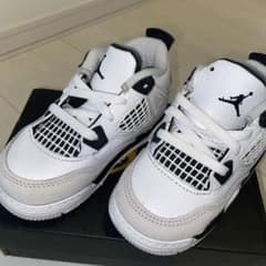 値下げNike TD Air Jordan 4 "Military Black"のサムネイル