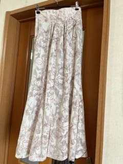 花柄マーメイドスカートのサムネイル