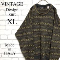 【イタリア製】ヴィンテージ 総柄 幾何学 デザインニット ビッグシルエットのサムネイル