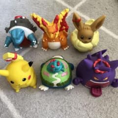 ポケモン　キョダイマックス　指人形のサムネイル