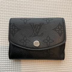 ポルトフォイユ・ヴィクトリーヌ 今日限定値下げです⭕️のサムネイル