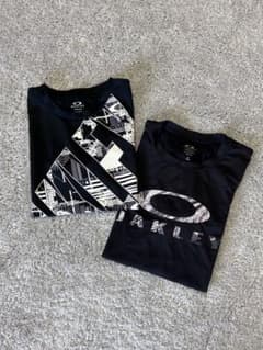 OAKLEY 黒Tシャツ 150㎝　2枚セットのサムネイル