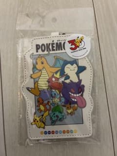 ポケモン 3COINS パスケース