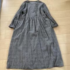 SEASON REASONワンピース　美品のサムネイル