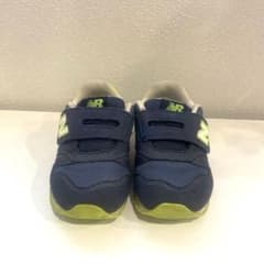 13.5㎝　ニューバランスNew Balance J373 ネイビーのサムネイル