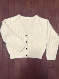 DENIMLEE❤️カシミヤ Vネックカーディガンのサムネイル