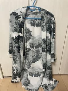 カーディガンのサムネイル