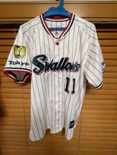 ヤクルトスワローズ奥川ホームユニフォーム2021優勝ワッペン付のサムネイル