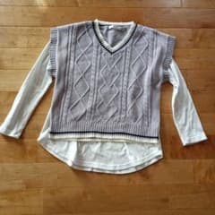 薄紫 ニットベスト ロンＴつきのサムネイル
