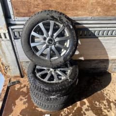 BRIDGESTONE スタッドレス　155/65R13 2020年製 バリ山のサムネイル