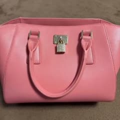 STRAWBERRY FIELDS ピンクバッグのサムネイル