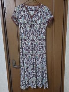 スマートピンク花柄ワンピース　M~Lのサムネイル