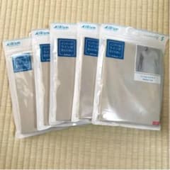 ※さむさむいさむ様専用【新品】エアリズム　シームレスＶネックT 半袖　ベージュのサムネイル