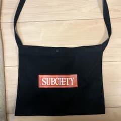 SUBCIETY ブラック ショルダーバッグのサムネイル