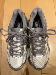 asics GEL-CUMULUS 16 スニーカー 24.0cmのサムネイル