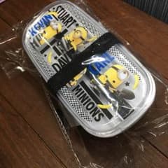 【まゆ様専用】ミニオンズ お弁当箱 2段のサムネイル