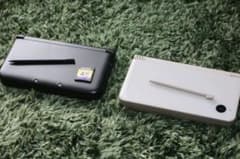 ニンテンドー3DS LL ブラック+ホワイトのサムネイル