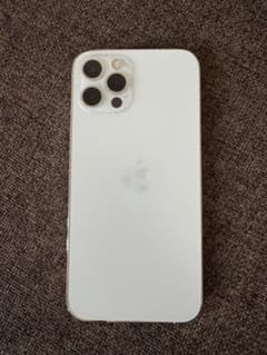 iPhone 12 pro シルバー 256 GB docomoのサムネイル