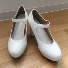 SEULism 白パンプスのサムネイル