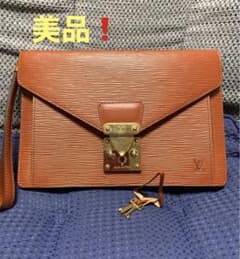 美品⭐️LOUIS VUITTON⭐️セカンドバッグ❗️エピ❤️ セリエドラゴンヌのサムネイル