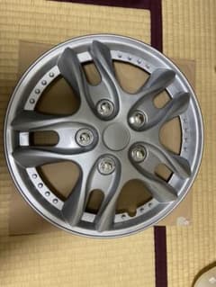 ホイールキャップ 15インチのサムネイル
