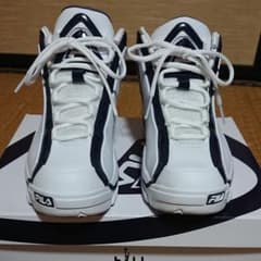 FILA グラントヒル2のサムネイル