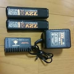 電動ガンバッテリー(充電器セット)のサムネイル