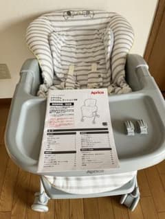 【メルカリ市限定】ユラリズム エレファント ラブ Aprica ハイローチェア Aprica アップリカ ユラリズム 手動 ハイローチェア エレファントラブ
